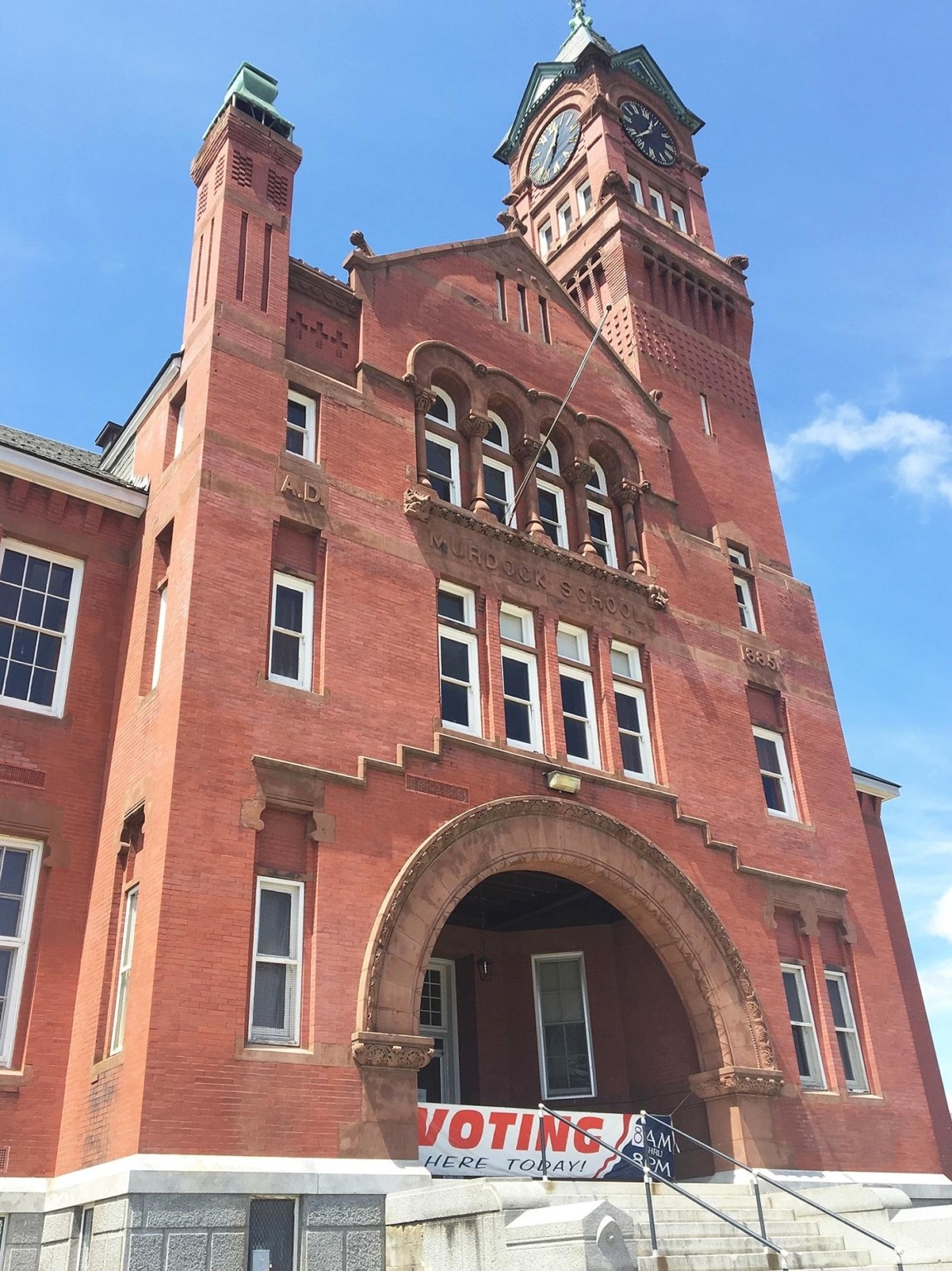 Engineers Lay Out Plan to Repair Crumbling Old Murdock Senior Center in